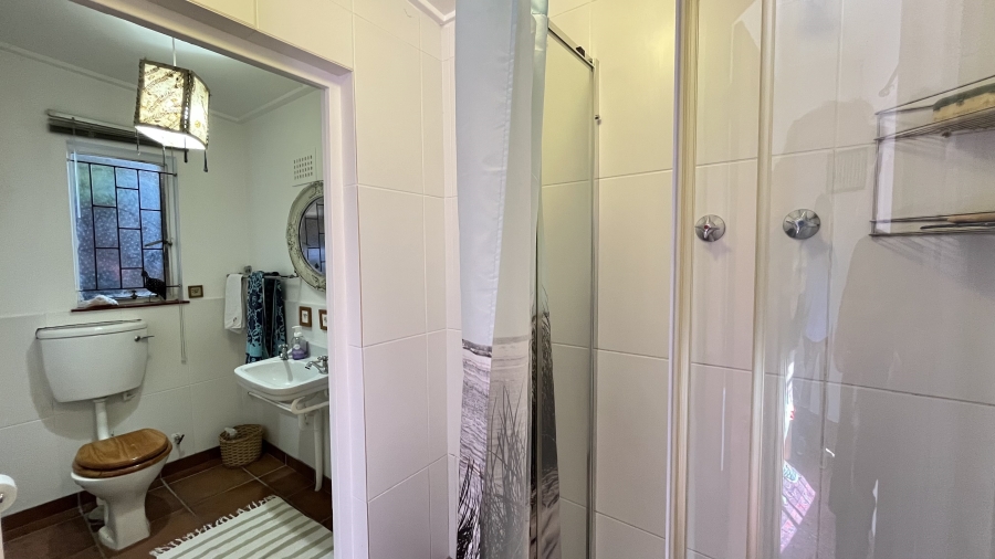 3 Bedroom Property for Sale in Seaforth Western Cape